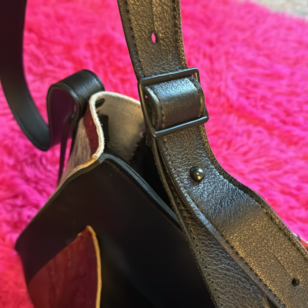 Bronc Cowhide Crossbody View 6